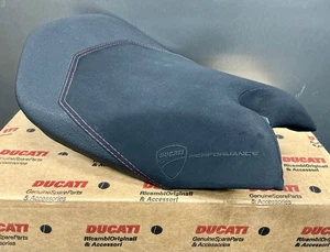 Asiento elevado Ducati 899 1199 1299 Panigale todos los modelos número de pieza 96797110B - Imagen 1 de 4