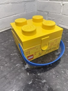 New LEGO Box with Handle Yellow 2x2 stud 4024 Lunch box Rare - Picture 1 of 3