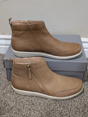 Botines al tobillo Vionic Lois FG marrón trigo con cremallera punta redonda talla 9,5 para mujer Foto 1 de 4