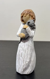 "Estatuilla de amistad de regalo conmemorativo de gato de resina para niña sosteniendo un gato 5,25""" - Imagen 1 de 7