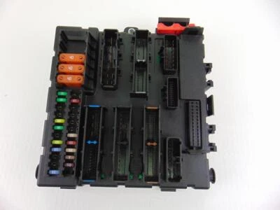 13205776 Porta Fusibili per OPEL VECTRA C BERLINA Elegance 2006 195469 - Immagine 1 di 4