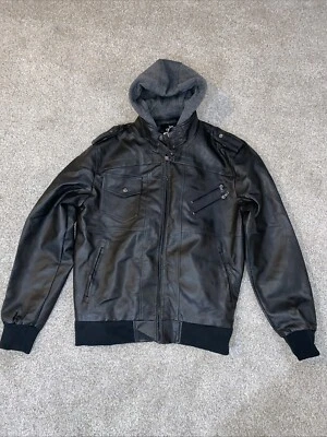 Chaqueta con capucha de cuero sintético de Hood Crew Foto 1 de 4