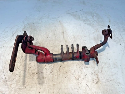 1947 Farmall A Tractor Lift Arm Bracket Assembly - Image 1 of 4