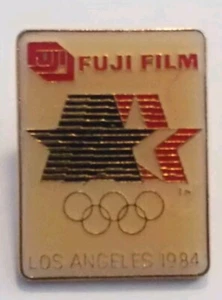 Los Angeles 1984 Olympic Games Pin Celluloid Pinback Team USA Sponsor Fuji Film - Picture 1 of 5
