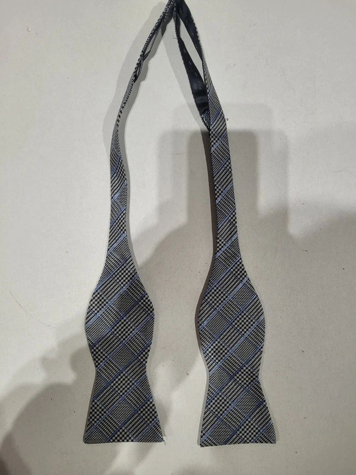 Pajarita Foto 1 de 1