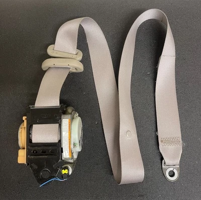 2006 SUZUKI GRAND VITARA Front RIGHT PASSENGER Side Seat Belt OEM - Image 1 of 4