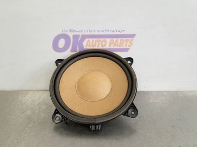 23 2023 TOYOTA CAMRY TRD PAQUETE JBL ALTAVOZ BANDEJA 8615006020 Foto 1 de 4