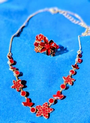 Conjunto de colar e anel de joias Enchanted Forest Pilgrim  - Imagem 1 de 4