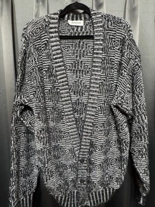 Vintage Mens’s Jantzen Sweater Cardigan Long Sleeve Button Up M-L Oversized - Picture 1 of 8