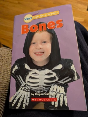 Science Sight Word Readers Bones Foto 1 de 4