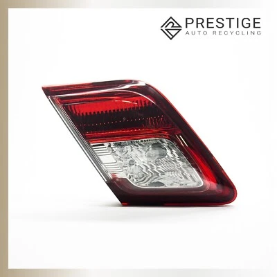 Luz trasera interior izquierda Toyota Camry 2010-2011 tapa maletero lámpara trasera interior 81590-06230 OEM Foto 1 de 4