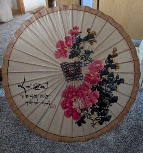 Vintage Chinese Rice Paper and Bamboo Parasol Beautiful and Unique - Picture 1 of 10