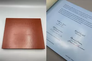 Titanic The Exhibition Book 1997 Signed Three Survivors - Limited edition of 100 - Picture 1 of 13
