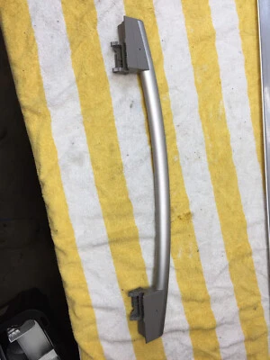 MANIJA PUERTA REFRIGERADOR/CONGELADOR SAMSUNG97-07683D envío gratis Foto 1 de 4