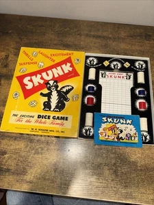 Vintage Original 1953 Skunk The Exciting Dice Game complete w/Skunk Dice & pad + - Picture 1 of 3