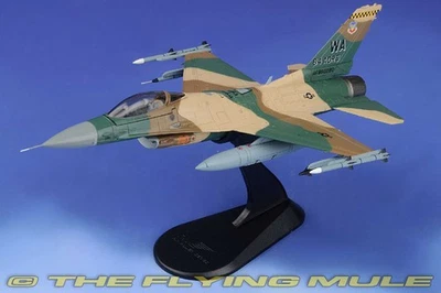 Hobby Master 1:72 F-16C Fighting Falcon USAF 57th WG, 64th AGRS Red 80 / Lizard - Image 1 of 4