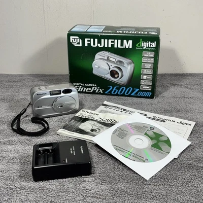 Fujifilm FinePix 2600 3x Zoom Digital Camera With Accessories & 16MB ID Card - Image 1 of 4