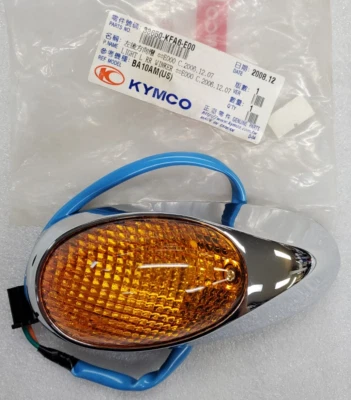 33650-KFA6-E00 KYMCO LEFT REAR BLINKER ASSEMBLY PEOPLE 50 OEM NOS - Image 1 of 4
