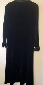 Vestido VIRGO Negro Terciopelo Para Mujer Talla 14 Elastizado Media Pantorrilla Satén Puños Cuello Bruja - Imagen 1 de 17