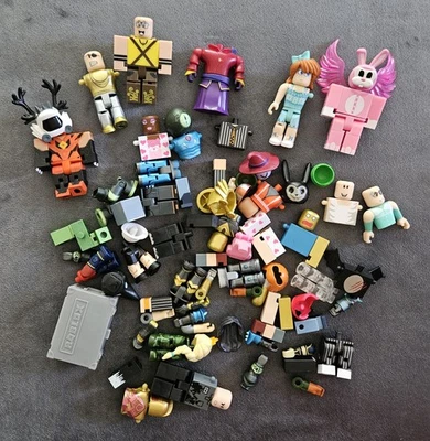 Robolox смешанный лот фигурки игрушки запчасти аксессуары - Изображение 1 из 4