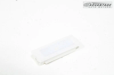 2017-2022 BMW 740I XDRIVE G12 DASHBOARD RIGHT OR LEFT COURTESY LIGHT LAMP OEM - Image 1 of 4