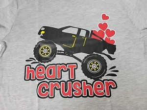 Heart Crusher Boys Gray Valentine Day T-Shirt M (8/10) - Picture 1 of 5