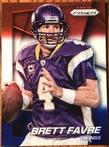 2014 Panini Prizm Prizms Red White & Blue Brett Favre #17 Minnesota Vikings - Picture 1 of 2