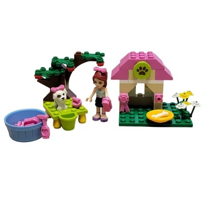 LEGO Mia's Puppy House 3934 Amigos Retirado Charlie Heartlake Regalo de Navidad Foto 1 de 4