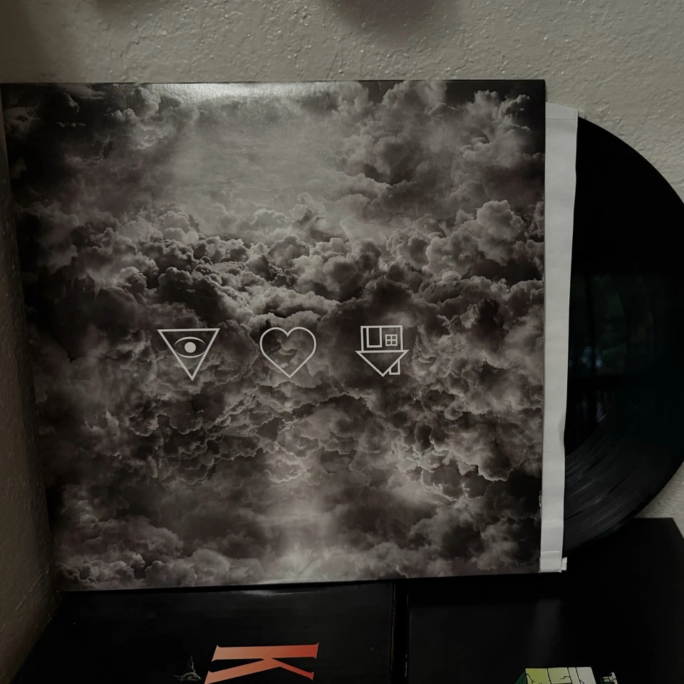 I Love You. by The Neighbourhood (Record, 2015) — 第 1/1 张图片