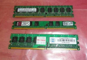 2.5GB(1GBx2 + 512MB) PC2-5300E-555-12 DDR2 Desktop Memory - Picture 1 of 2