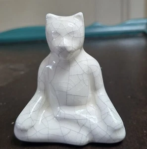 Buddha Cat White Crackle Meditating Zen Cat Venice Clay 3.75in. Signed - Picture 1 of 4