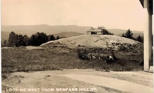 Newfane RPPC Looking West da Newfane Hill 1905 inutilizzato VT - Foto 1 di 2