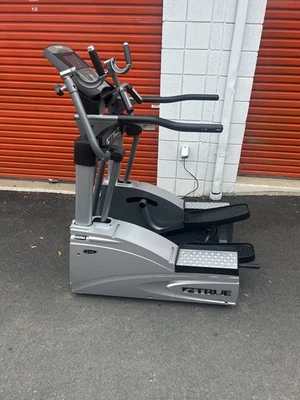 Elíptico True ESX ótimo estado ***** - Imagem 1 de 4