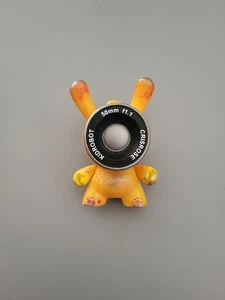 Drone Kidrobot Dunny 2013 Sideshow Observation amarillo de Cris Rose 3 pulgadas Chase - Imagen 1 de 5