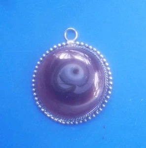 Ciondolo vintage tono argento con pietra marrone/multicolore - Foto 1 di 4