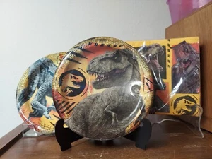 Jurassic World Party Supplies Dinosaur Birthday Cake Plates & Napkins Set New - Picture 1 of 6