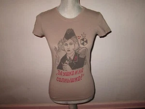 AMY WINEHOUSE? T-shirt cotone Mighty Fine 2006 soldato russo ~ S *MADE IN USA - Foto 1 di 6