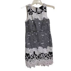 Romeo + Juliet Couture Lace Dress Sleeveless Sz Med Gray Cream Lace Cutouts - Picture 1 of 8