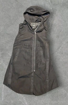 Chaqueta chaleco Simply Vera Wang con capucha para mujer talla pequeña negra ¡USADA EN EXCELENTE ESTADO! Foto 1 de 4