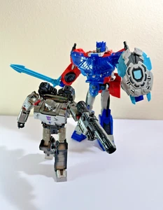 Transformers Takara Cybertron Siege Netflix Megatron & Bumblebee Incomplete Lot - Picture 1 of 11