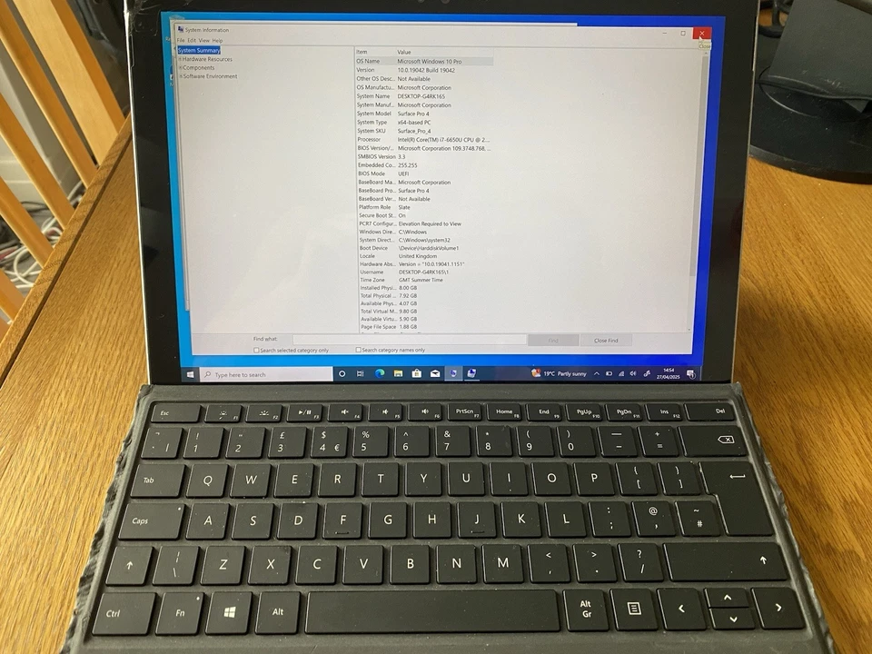 Microsoft Surface Pro 4 256Gb - Image 1 of 3
