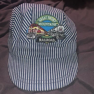 GREAT SMOKY MOUNTAINS RAILWAY Railroad Snap Back White Gray Striped Youth Hat - Picture 1 of 5