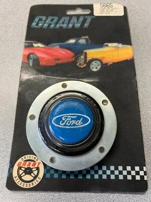 Botón de bocina ovalado azul con logotipo de Grant Ford 5665 sellado vintage Foto 1 de 2