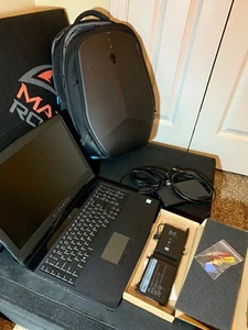 Alienware 17 R4 Gaming Laptop - i7, GTX 1070, 16GB RAM + Backpack & New Battery - Picture 1 of 12