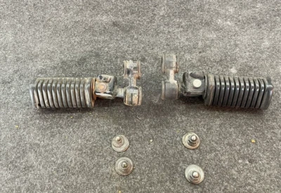 Par de clavijas reposapiés delantero Kawasaki GPz750 KZ700 Foto 1 de 2