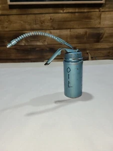 Vintage Goose Neck Pump - Oil Can Oiler - Bendable Made in USA NICE CONDITION - Picture 1 of 11