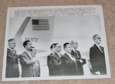 ORIGINAL PRESS PHOTO PRESIDENT LYNDON BAINES JOHNSON VINTAGE HAWAII VIETNAM
