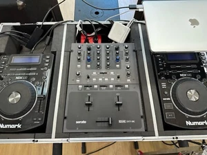 DJ Setup - Picture 1 of 3