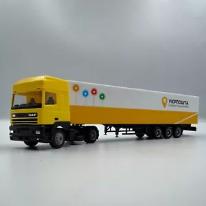DAF yellow truck with semitrailer "Ukrposhta" scale 1/87 (HO) - Picture 1 of 5