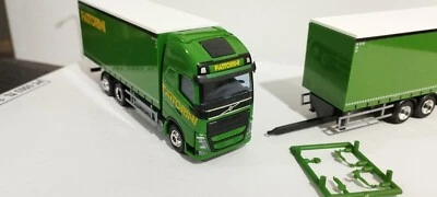 Volvo Fh AWM Fattorini verde bica come nuovo con scatola specchi ed accessori - Immagine 1 di 4